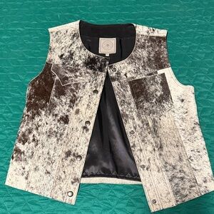Double D Ranch salt & pepper cowhide vest